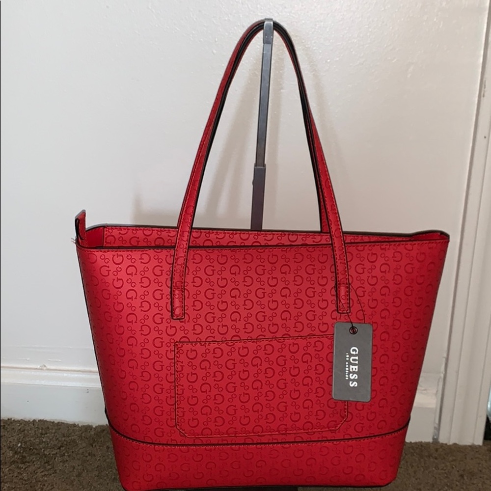 🔴SOLD🔴 Guess handbag - Picture 2 of 7
